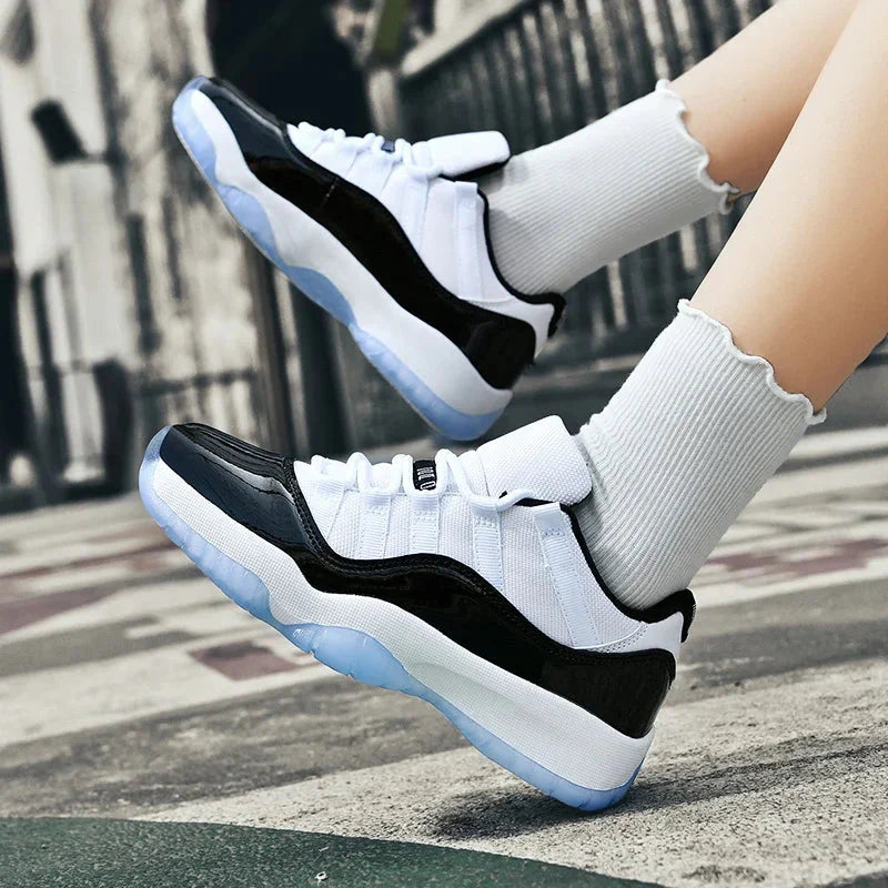 Outdoor Sports Basketball Shoes.