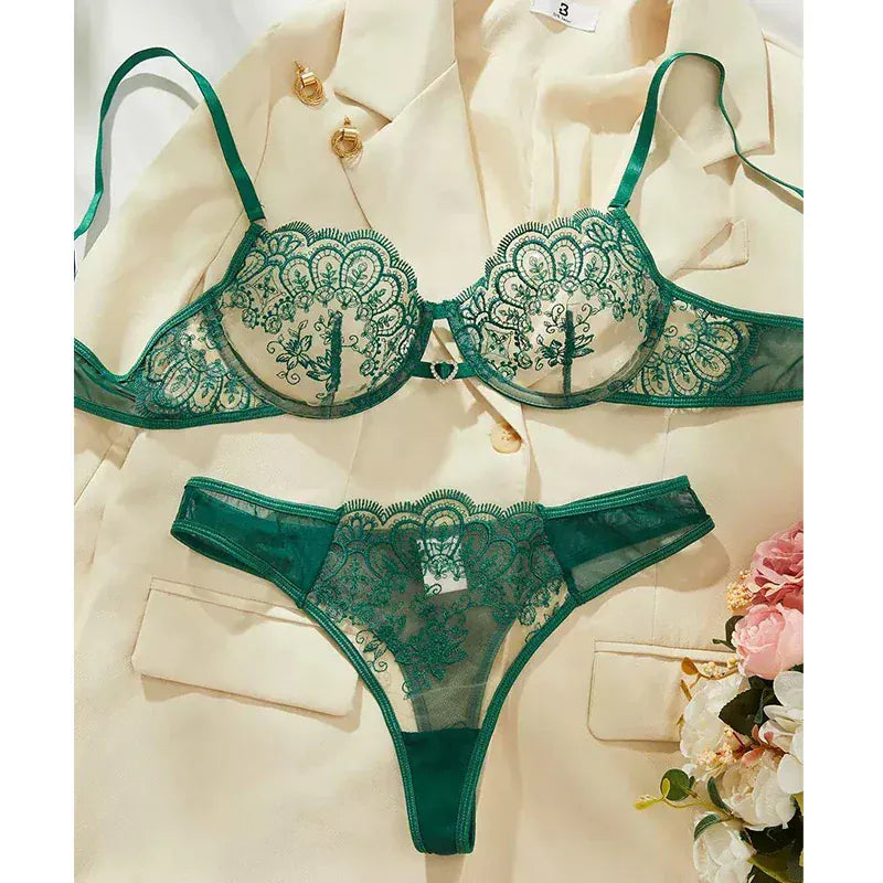 Sexy Lace Push-Up Bra Set