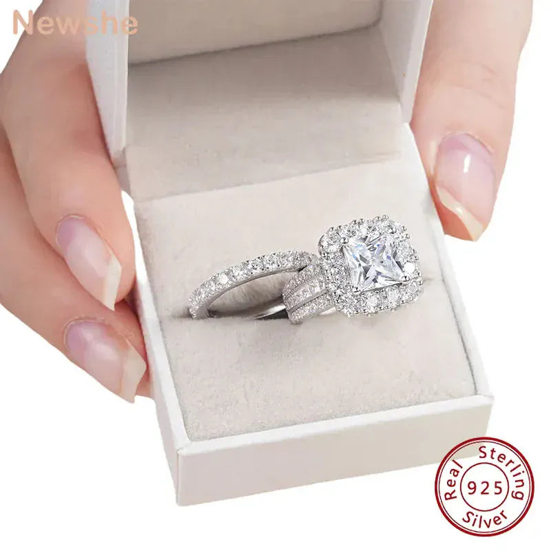 Silver Moissanite VVS1 Diamond Wedding Ring Set.