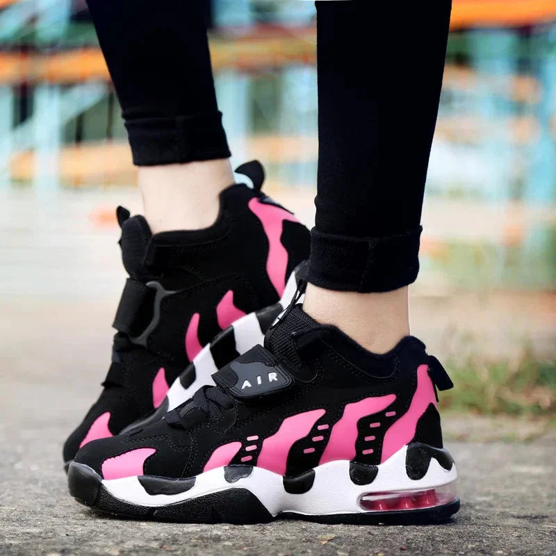 Sport Running Sneakers for Men. Air Cushion Jogging Shoe. Breathable Sneakers for Men.